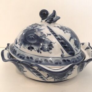 GZhel russia ceramics dish with lid hand painted blue white гжель